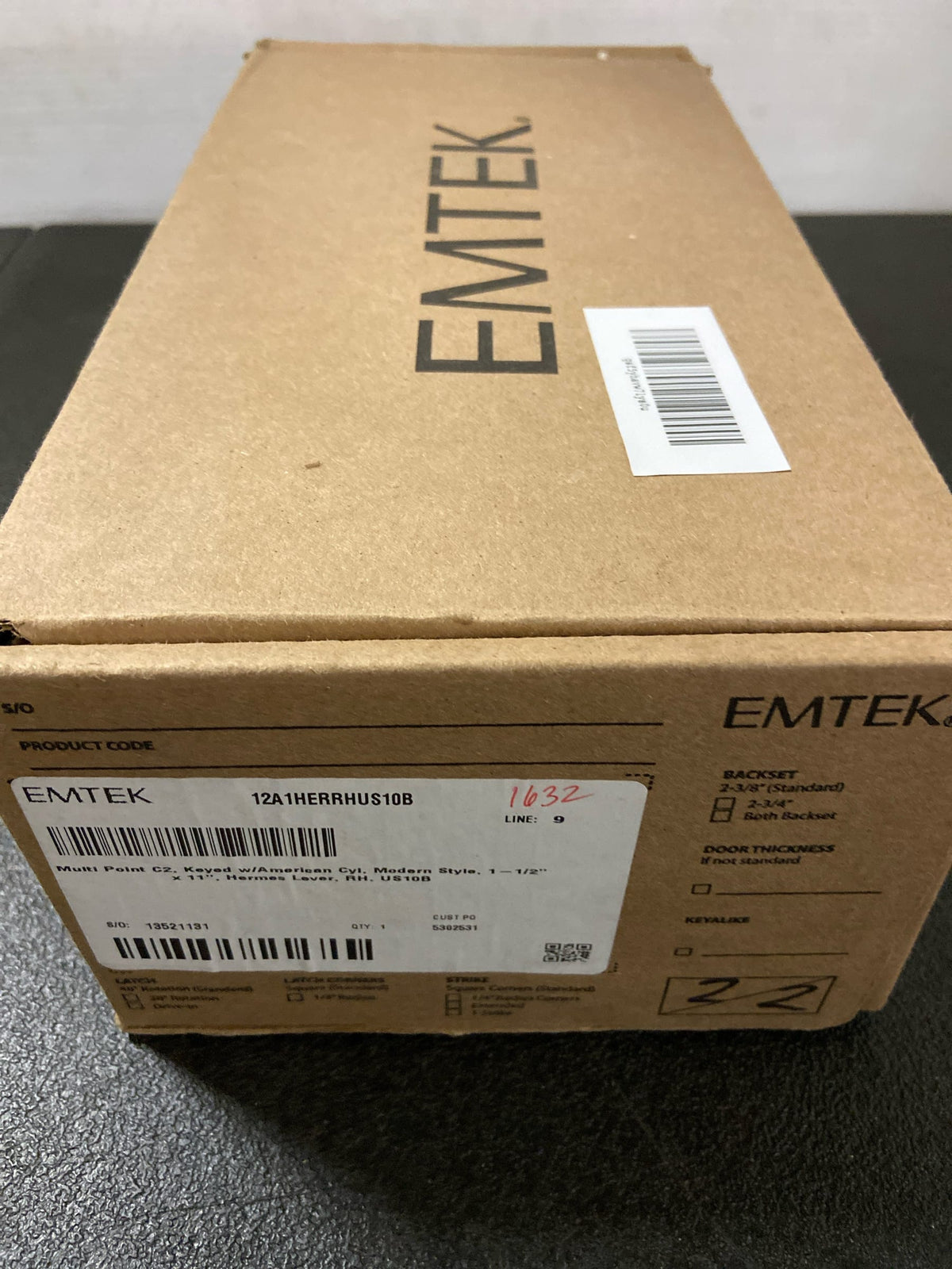 Emtek 12A1HERRHUS10B Multi Point C2, Keyed with American Cyl, Modern Style, 1-1/2'' x 11...