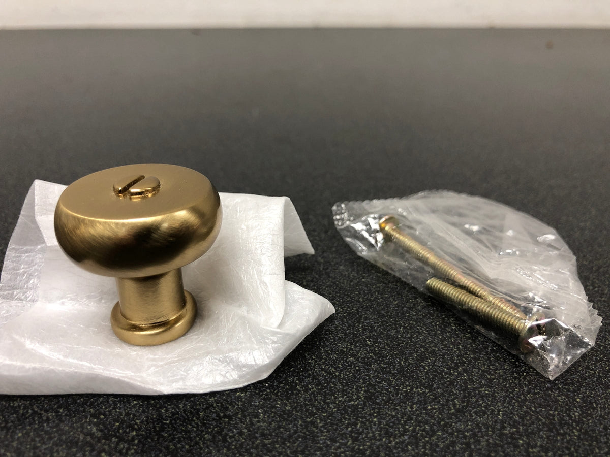 Atlas Homewares A980-WB Everitt 1-3/16 Inch Mushroom Cabinet Knob - Warm Brass