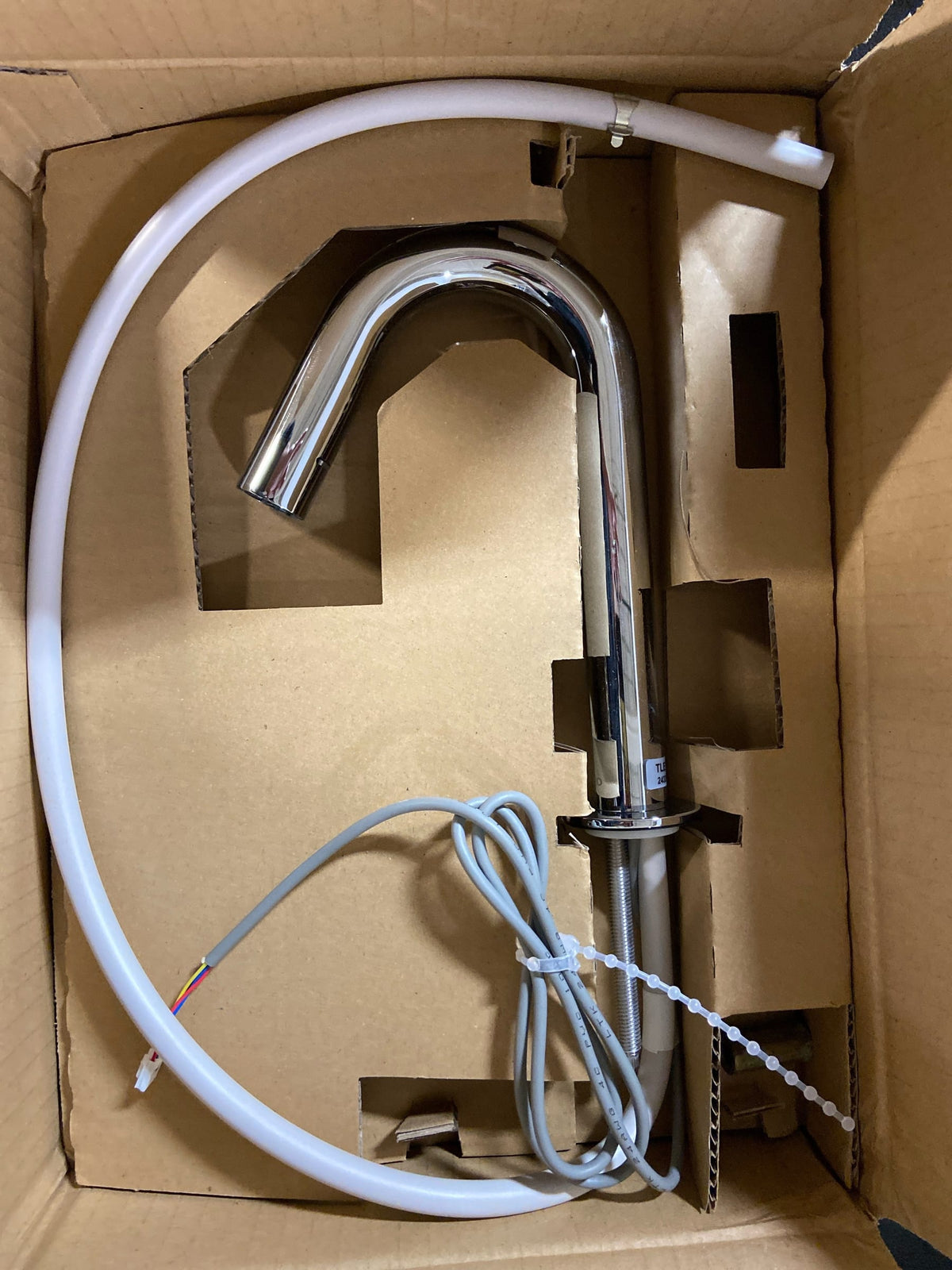 TOTO TLE26006U1#CP Helix ECOPOWER or AC Powered 0.5 GPM Single Hole Touchless Bathroom Faucet Spout with 10 Second On-Demand Flow (Spout Only) - Polished Chrome