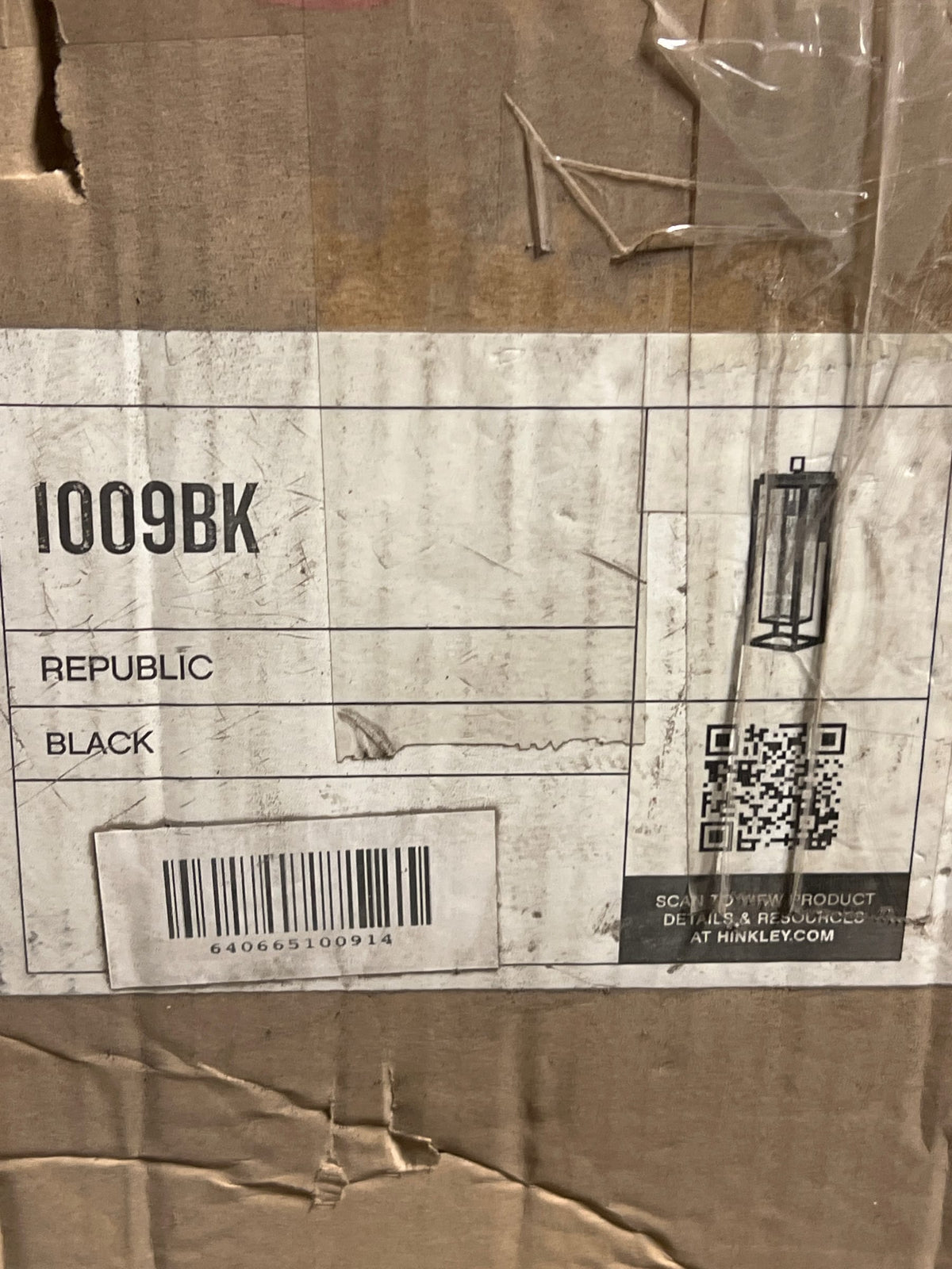 Hinkley 1009BK Republic 1-Light Black Hardwired Outdoor Wall Lantern Sconce