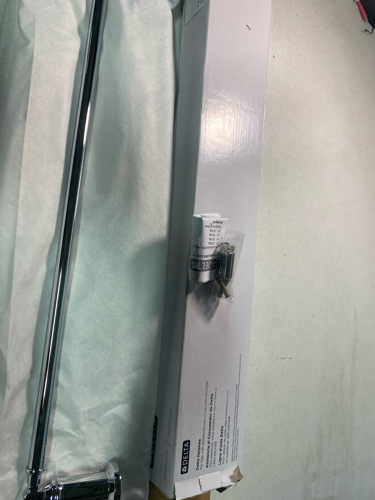 Delta 78424 Broderick 24" Towel Bar - Chrome