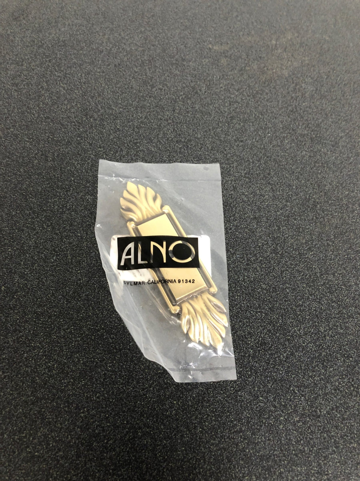 Alno A1475-PA Fiore 4 Inch Long Cabinet Knob Backplate - Polished Antique