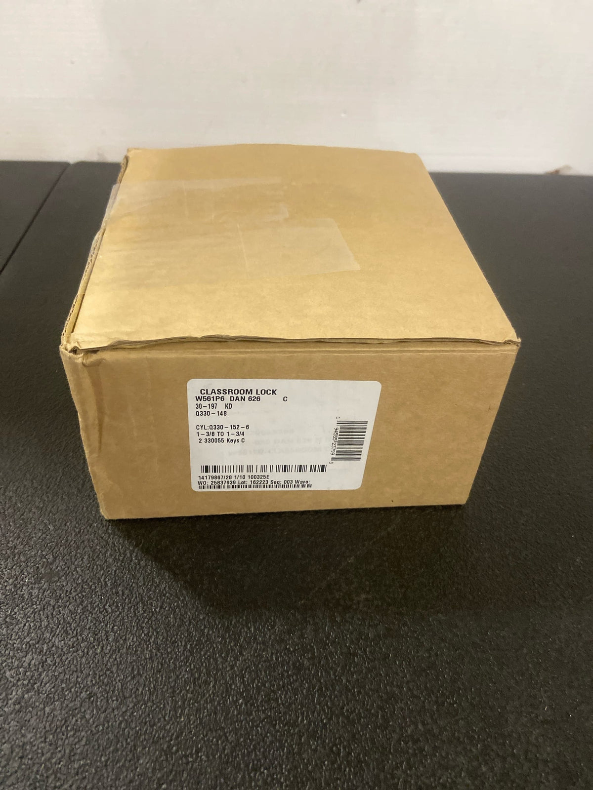 Falcon Falcon W501PD626 W Series Entry Dane Lever Lock C Keyway 30197 Latch 30148 Strike