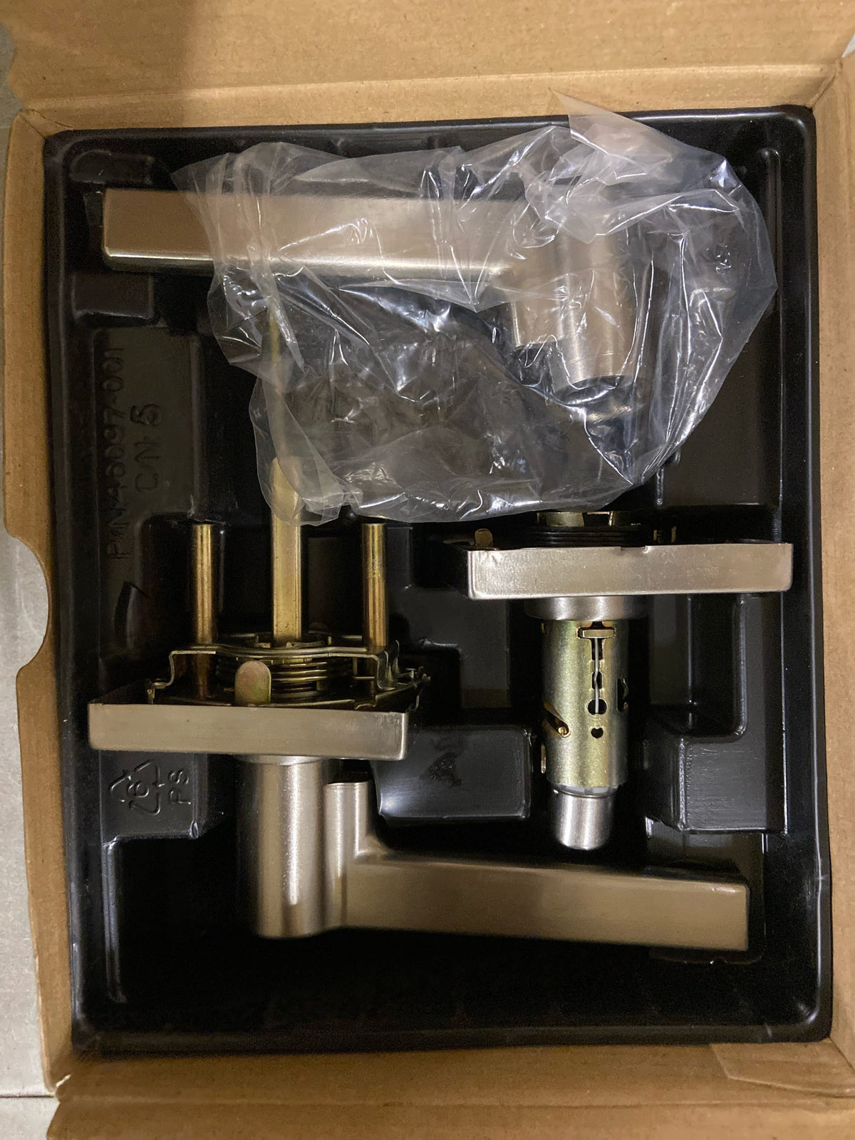 Safe Lock - Daylon Square Rose Lever, Entry Door with Lock and Key, Satin Nickel Finish