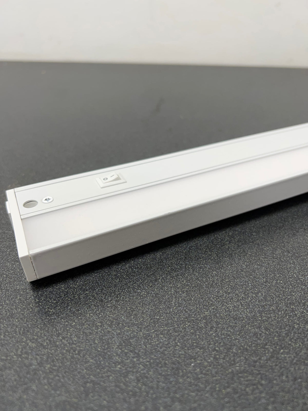 AFX Lighting NLLP2-32WH LED Undercabinet, See Image