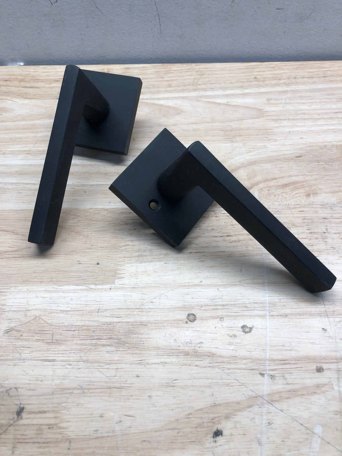 Emtek 5110HLOUS19LH Helios Left Handed Passage Door Lever Set with Square Rose - Flat Black