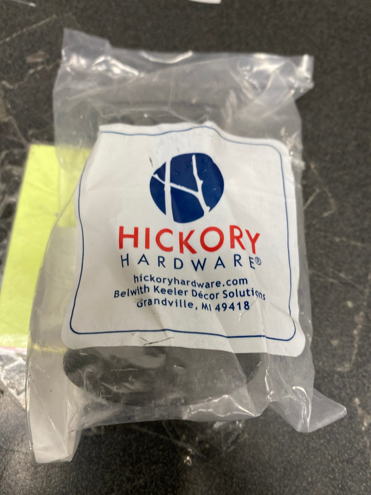 Hickory Hardware H07845310B 3-3/16" Projection Hand Rail Bracket - Oil-Rubbed Bronze