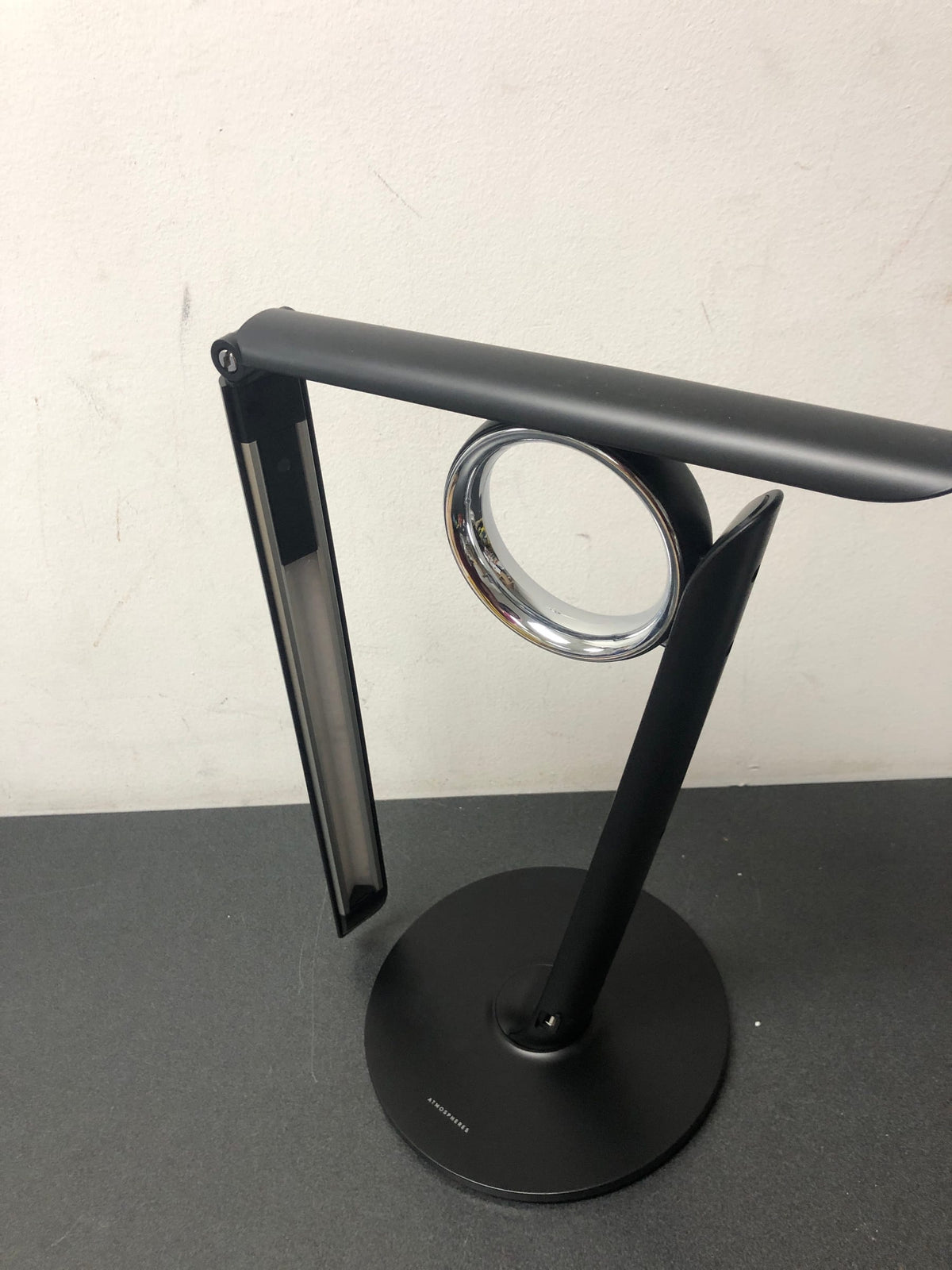 Tzumi 7865HD Atmosphere 16 in. Black Modena LED Lamp