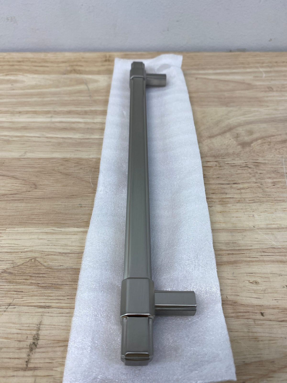 Belwith Keeler B077026-SN Monroe 8-13/16" Center to Center Square Cabinet Bar Handle / Drawer Pull - Satin Nickel