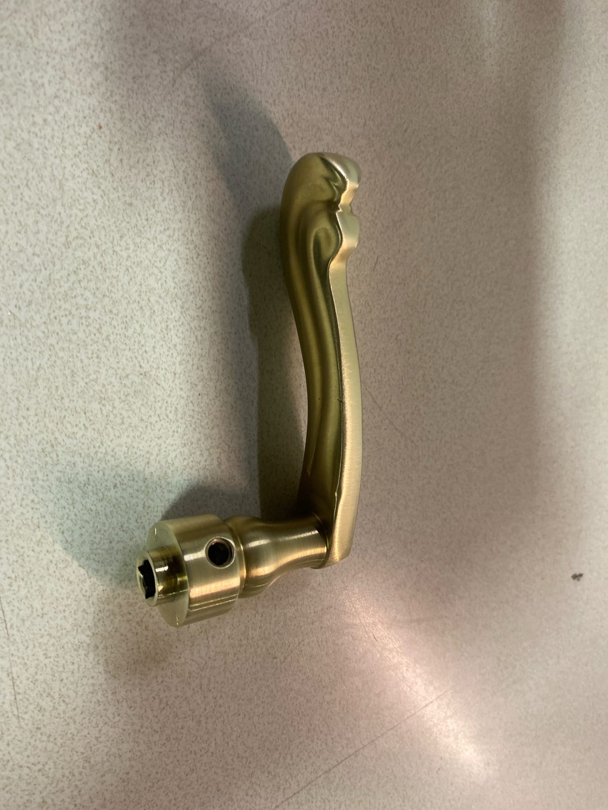 Baldwin 5108.044.RMR Single Right Hand Estate Lever Without Rosette Locking/Latching Mechanism Purchased Separately - PVD Satin Brass