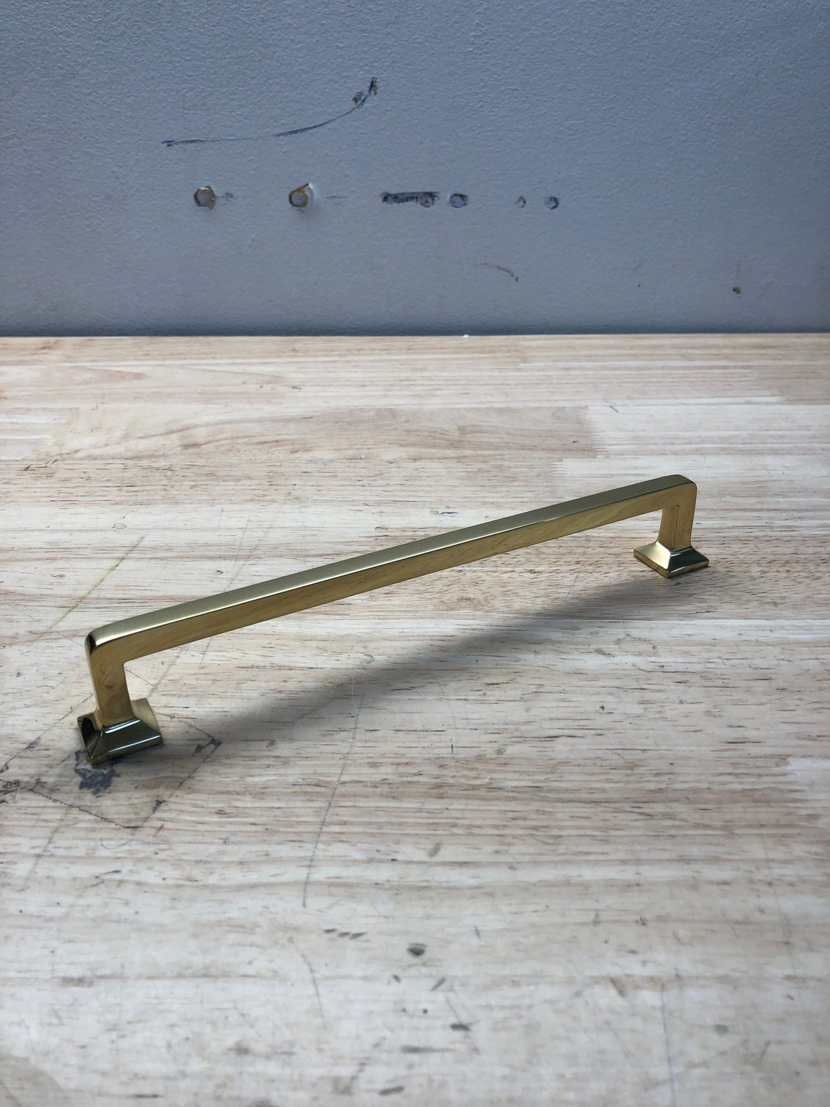 Alno A950-8-PB Millennium 8" Center to Center Solid Brass Large Cabinet Handle / Drawer Pull - Polished Brass