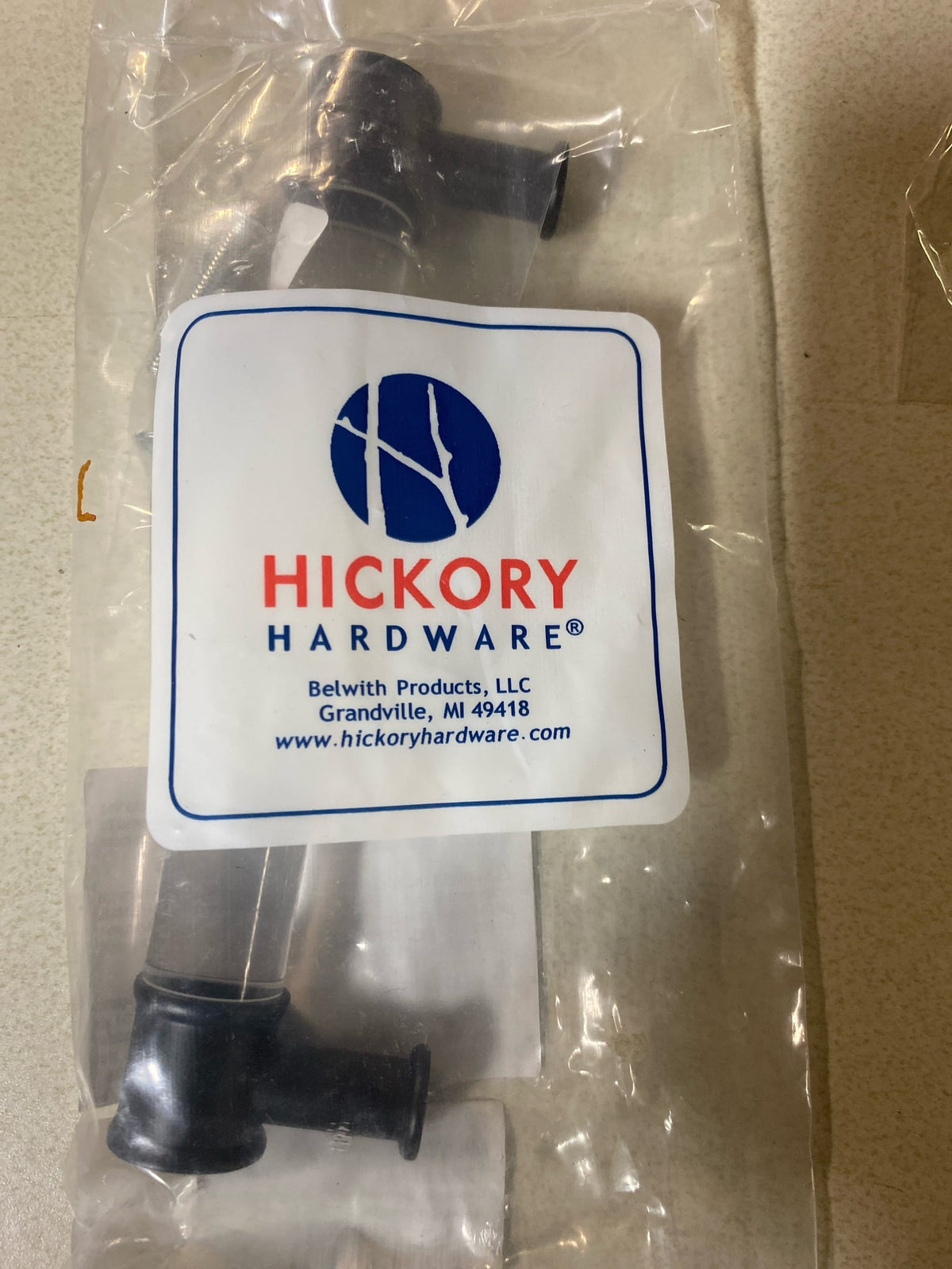 Hickory Hardware P3635-CAMB Midway 5-1/16 Inch (128mm) Center to Center Acrylic Clear Bar Cabinet Handle / Drawer Pull - Crysacrylic / Matte Black