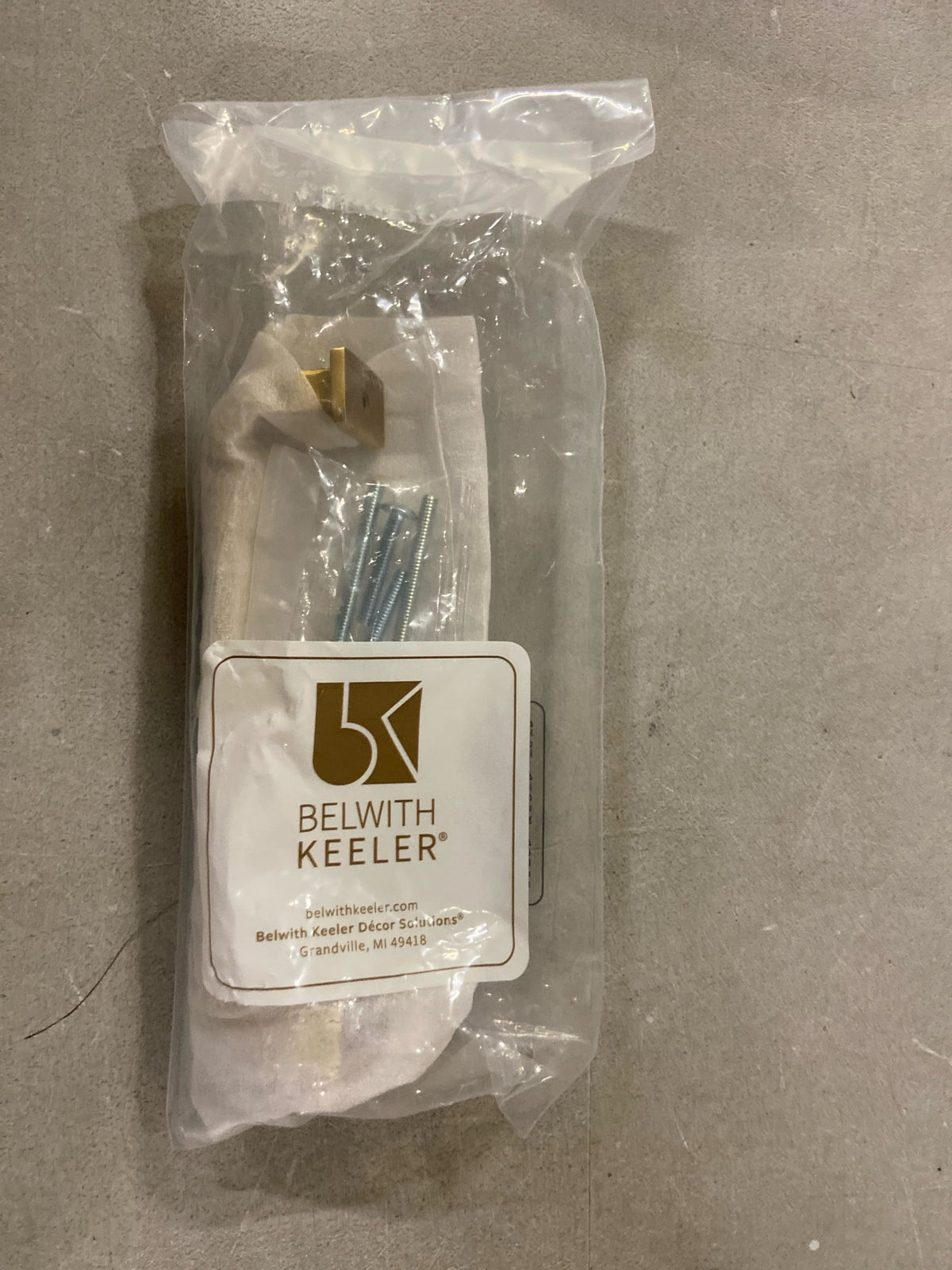 Belwith Keeler B077894BGB Brighton 5-1/16 Inch (128 mm) Center to Center Classic Farmhouse Cabinet Handle / Drawer Pull - Brushed Golden Brass