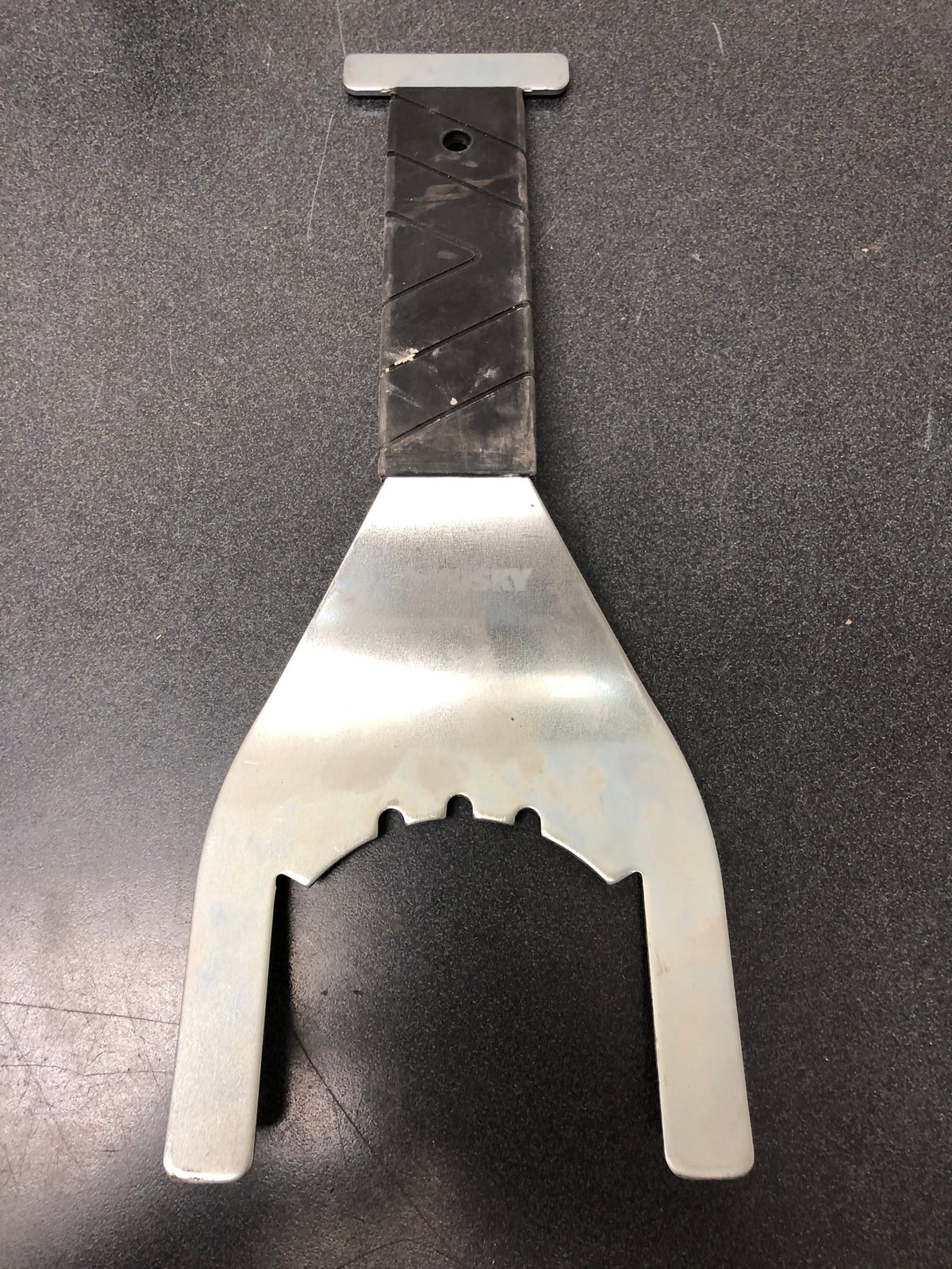 Husky 410-074-0111 Universal Sink Drain Wrench