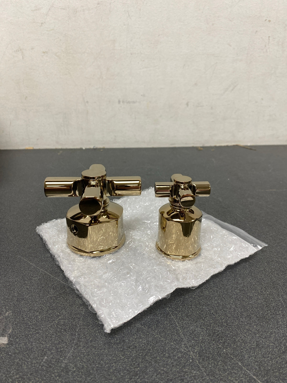 Brizo HX75P76-PG Invari Pressure Balance Valve Trim Cross Handle with Diverter Cross Handle Trim Kit - Polished Gold