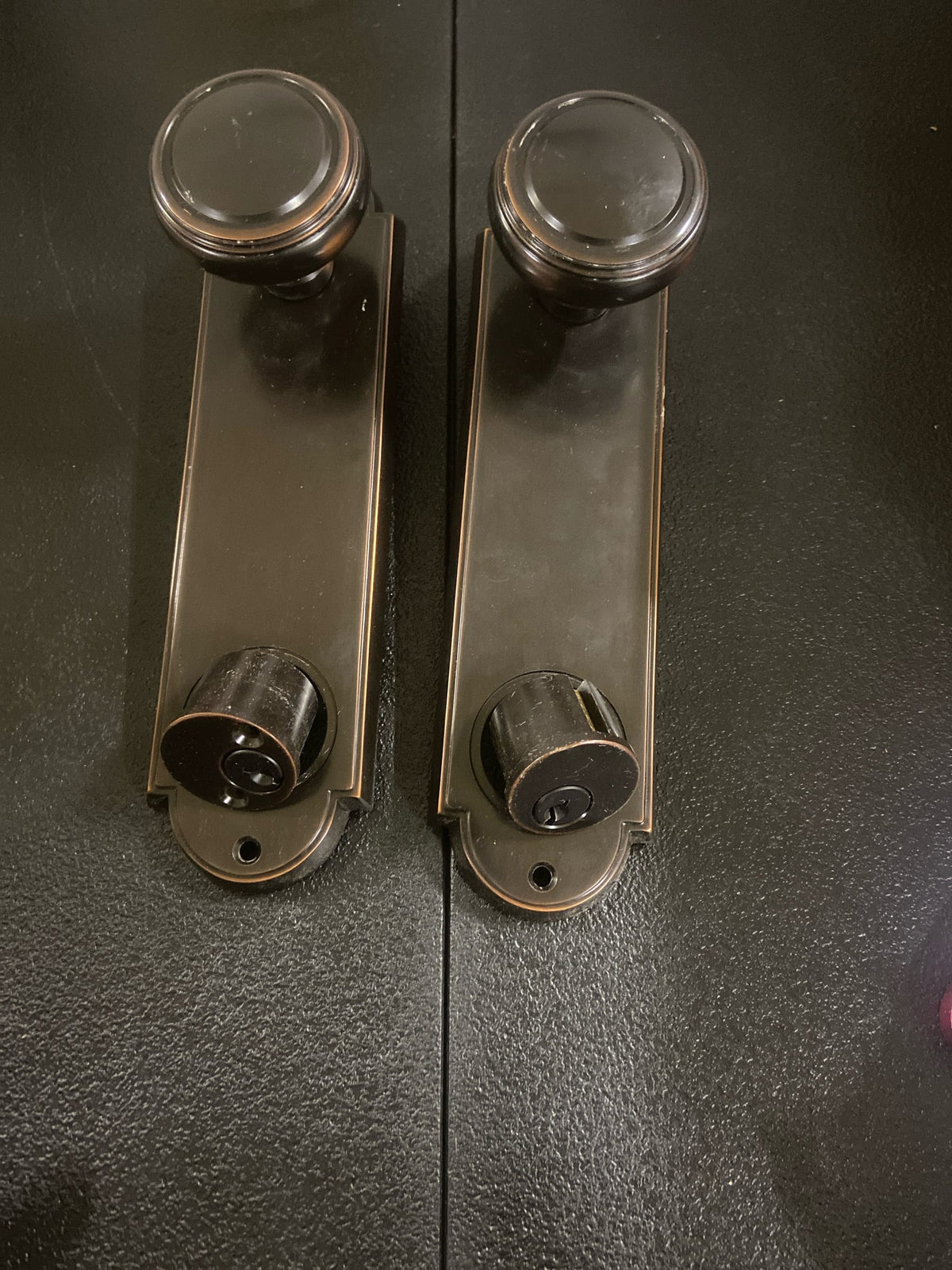 Emtek 8997US10B Delaware Series Double Cylinder Keyed Entry Set with 9 Inch Tall Backplate From the American Classic Collection - Oil Rubbed Bronze Norwich Knob