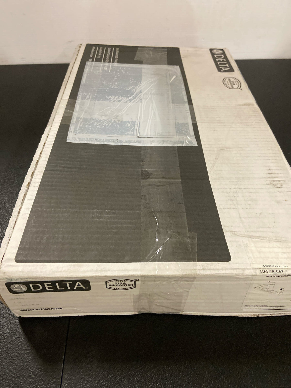 Delta 4453-AR-DST Linden Single-Handle Standard Kitchen Faucet with Side Sprayer in Arctic Stainless