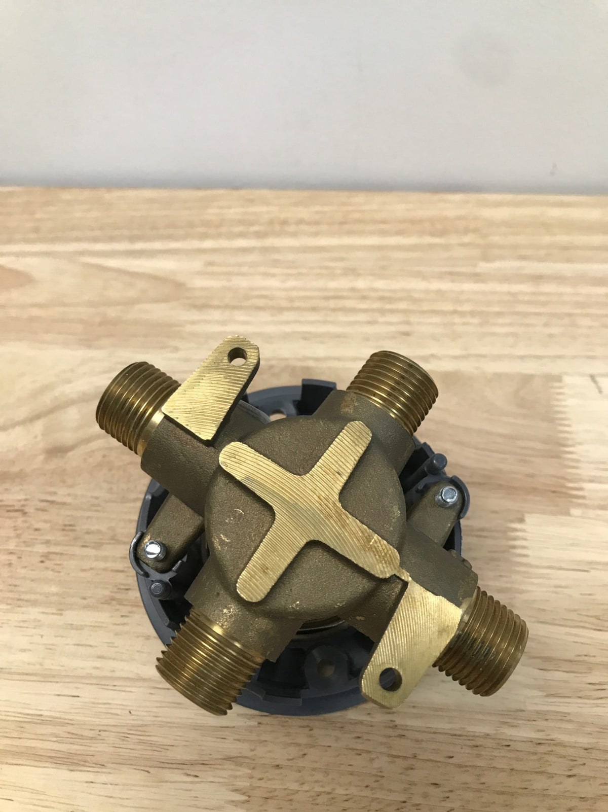 American Standard Flash Shower Rough-In Valve Body with 1/2" Universal Connection