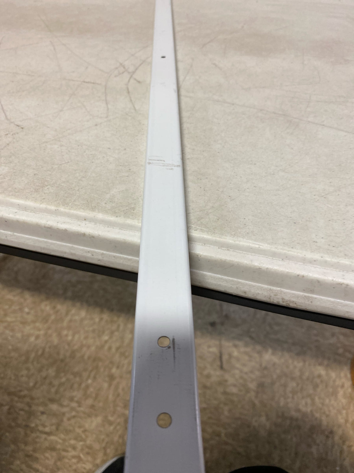 Stanley BF30-01-30, Steel Track for 2 Panel Door, White