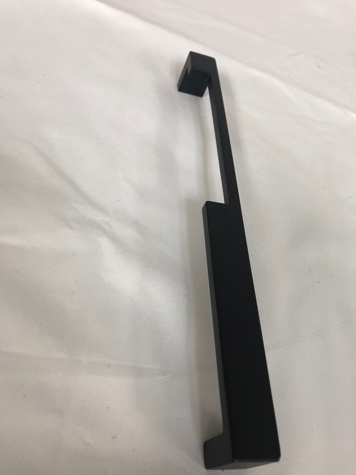 Top Knobs TK261BLK Modern Metro 9 Inch Center to Center Handle Cabinet Pull from the Sanctuary II Collection - Flat Black
