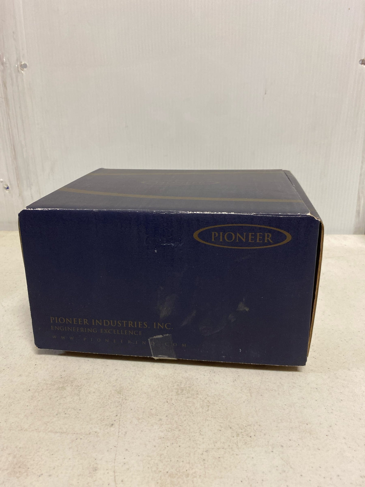 Pioneer Faucets T-4MT131-BG Motegi Tub and Shower Trim Package with 1.75 GPM Multi Function Shower Head - PVD Brushed Gold