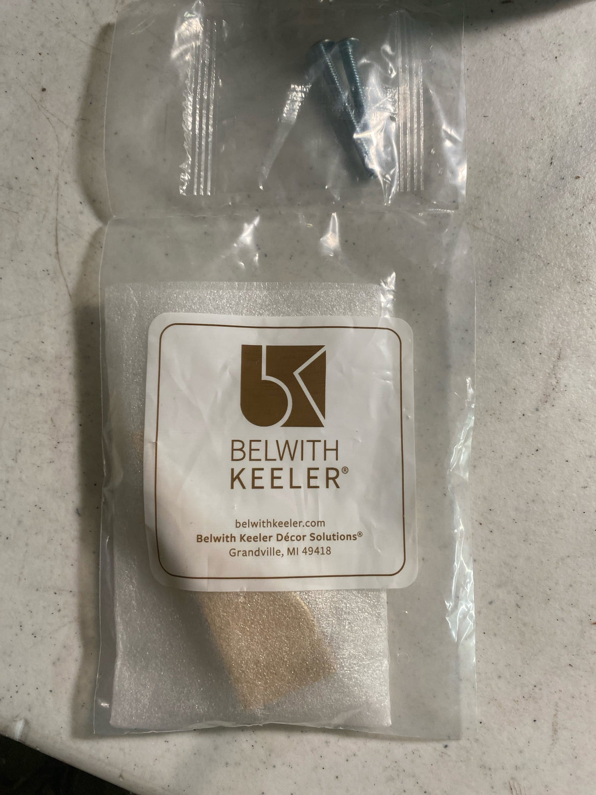 Belwith Keeler B076147-BGB Channel 3" Long Modern Bauhaus Finger Tab Pull Cabinet Knob / Drawer Knob - Brushed Golden Brass