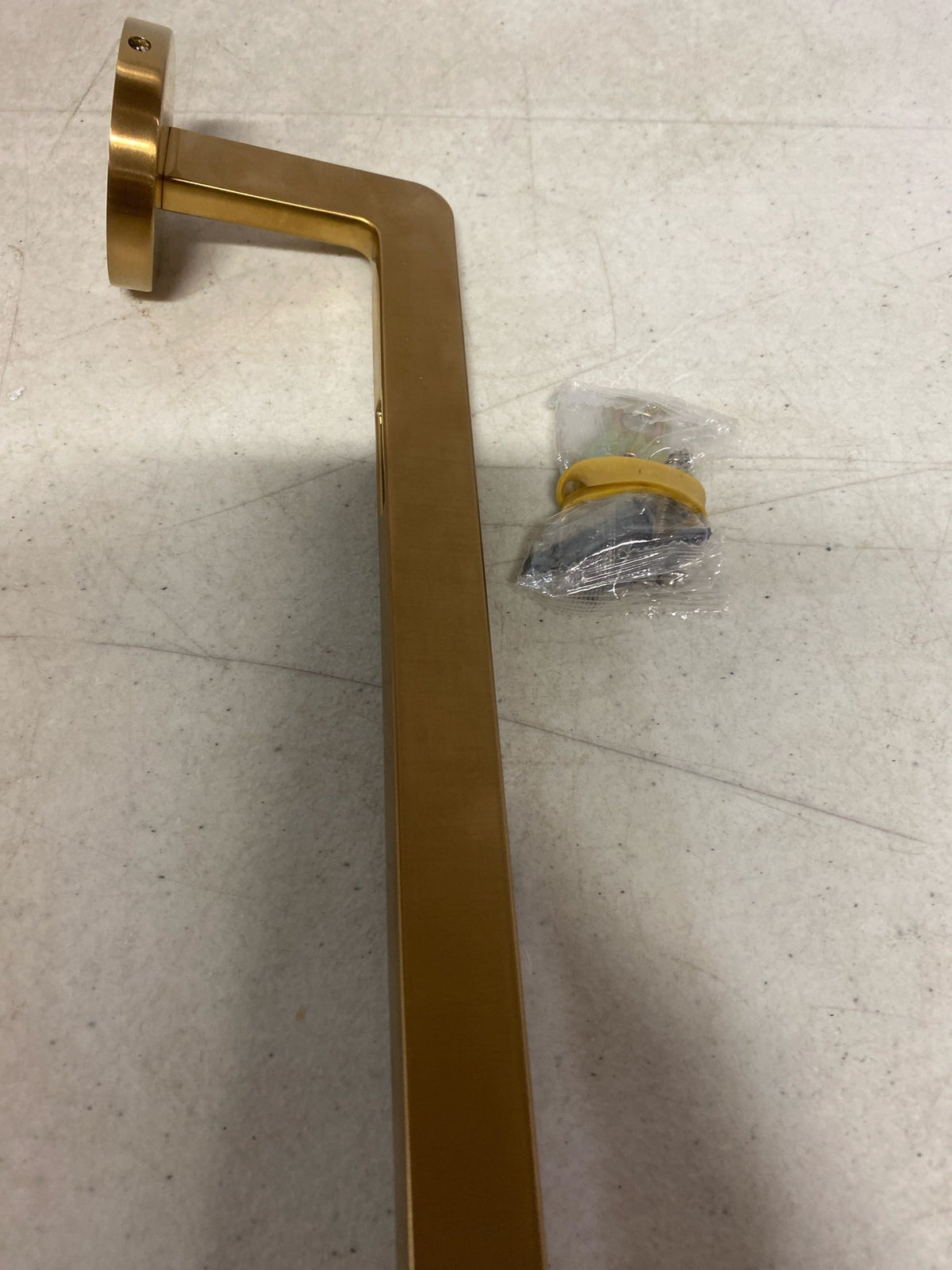 Signature hardware 485048 Drea 10-3/8 in. Wall Mounted Towel Ring in Brushed Gold