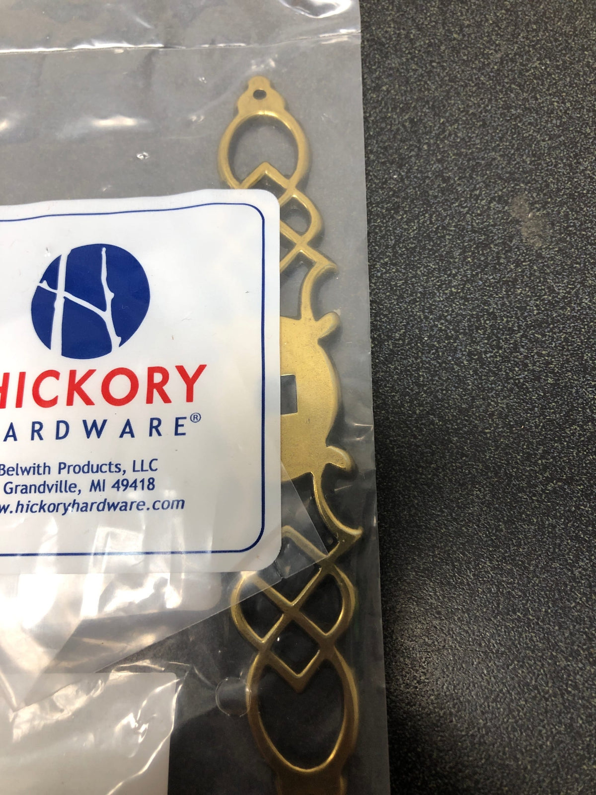 Hickory Hardware P326-LP Manor House Series 5-1/2" Long Traditional Knob Backplate - Lancaster Hand Polished