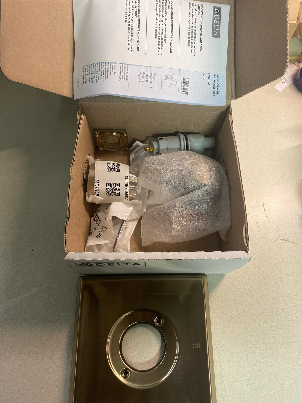 Delta T14051-CZ Dryden Monitor 14 Series Single Function Pressure Balanced Valve Trim Only - Less Rough-In Valve - Champagne Bronze