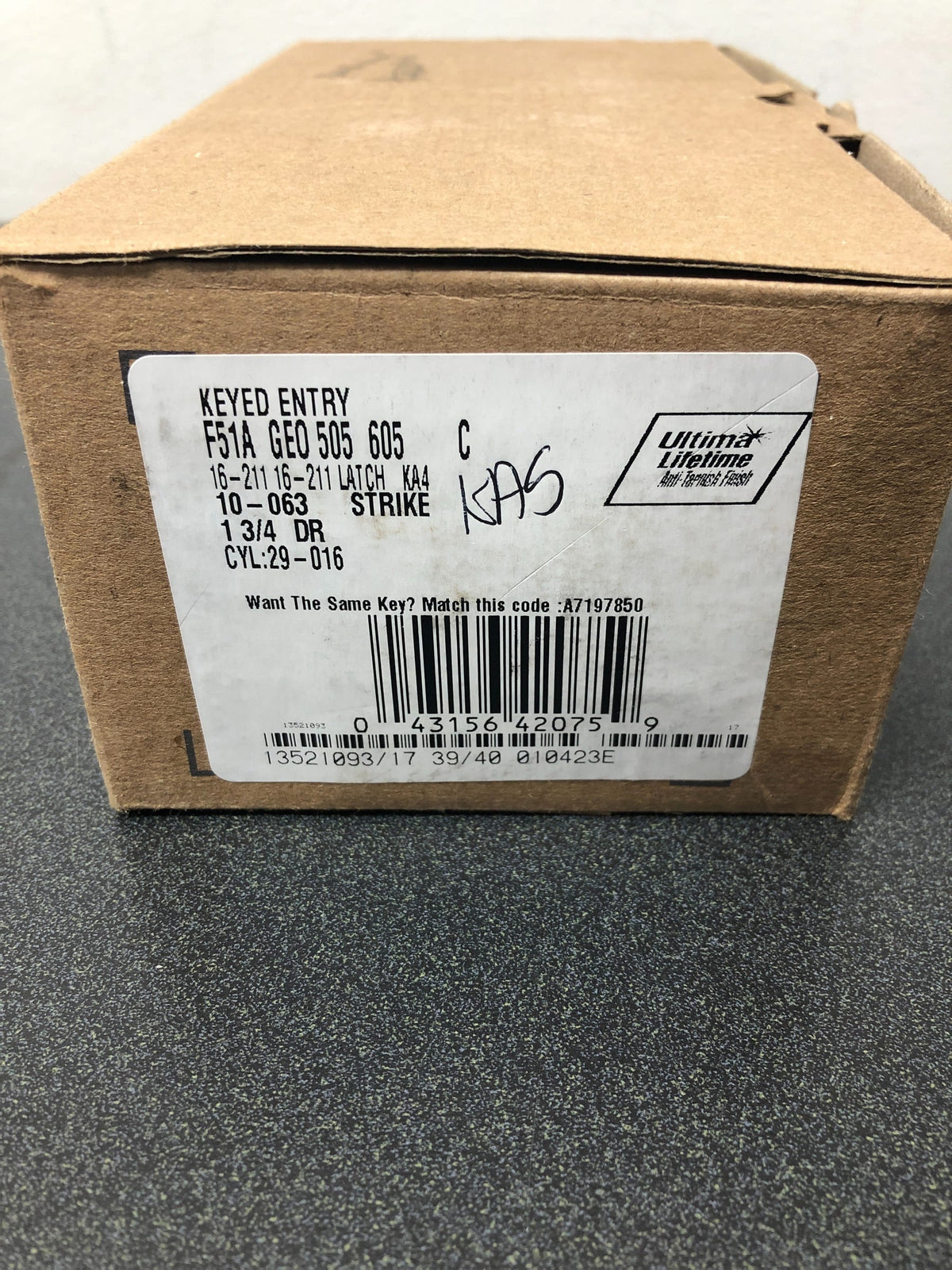 Schlage f51a georgian 505 entry door lock lifetime bright brass
