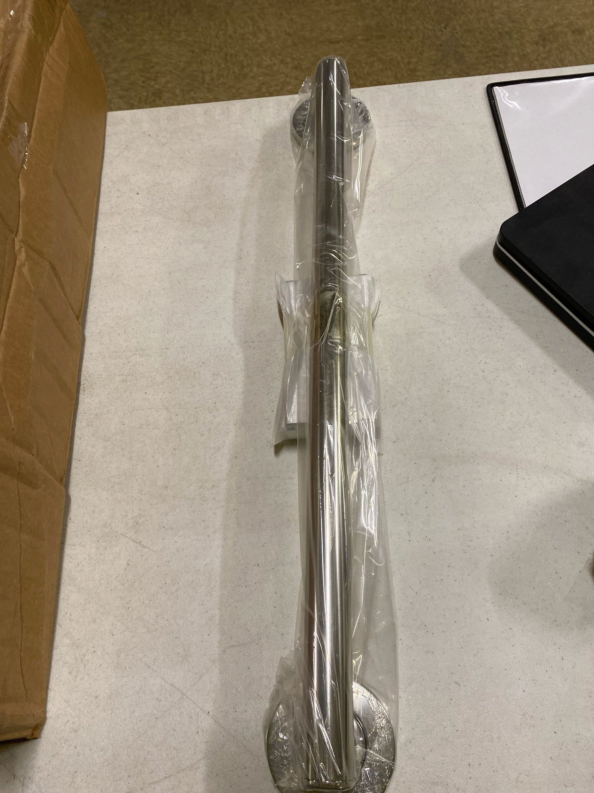 Delta 41824-PN BathSafety 24" Grab Bar - Brilliance Polished Nickel