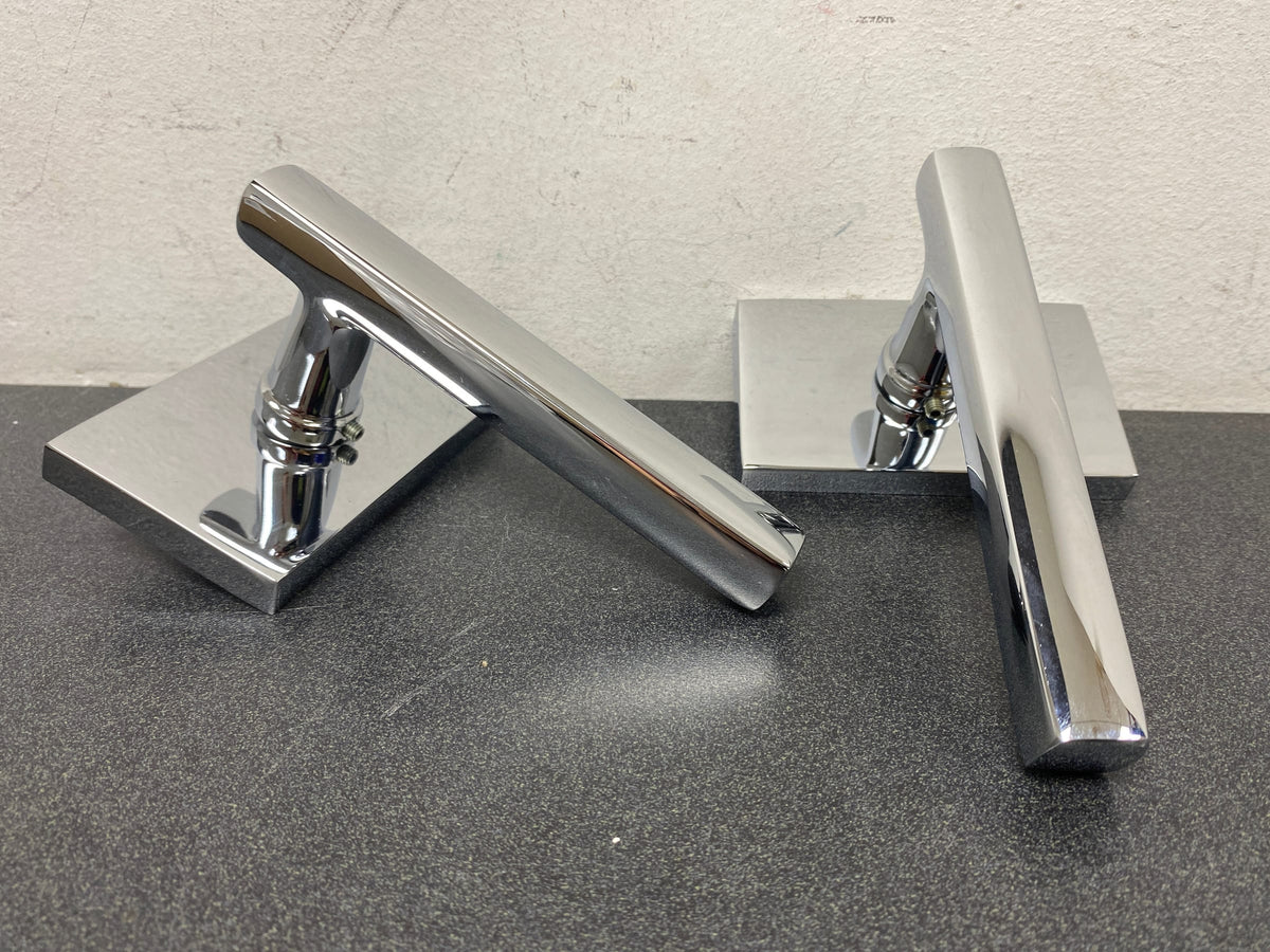 Emtek 5052FRLUS26RH Freestone Right Handed Non-Turning Two-Sided Dummy Door Lever Set with Modern Rectangular Rose from the Urban Modern Collection - Polished Chrome