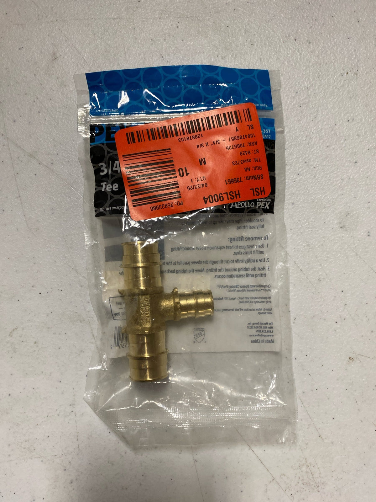 Apollo EPXT343412 3/4 in. x 3/4 in. x 1/2 in. Brass PEX-A Barb Reducing Tee Fitting