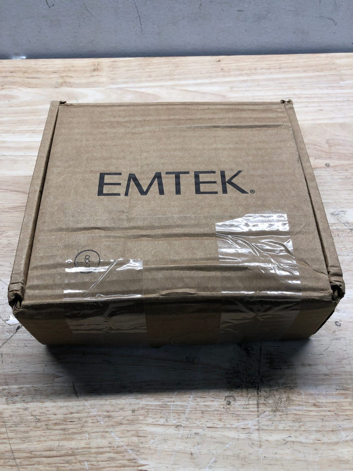 Emtek C5209STUUS19 Stuttgart Privacy Door Lever Set with Disk Rose and CF Mechanism from the Brass Modern Collection - Flat Black