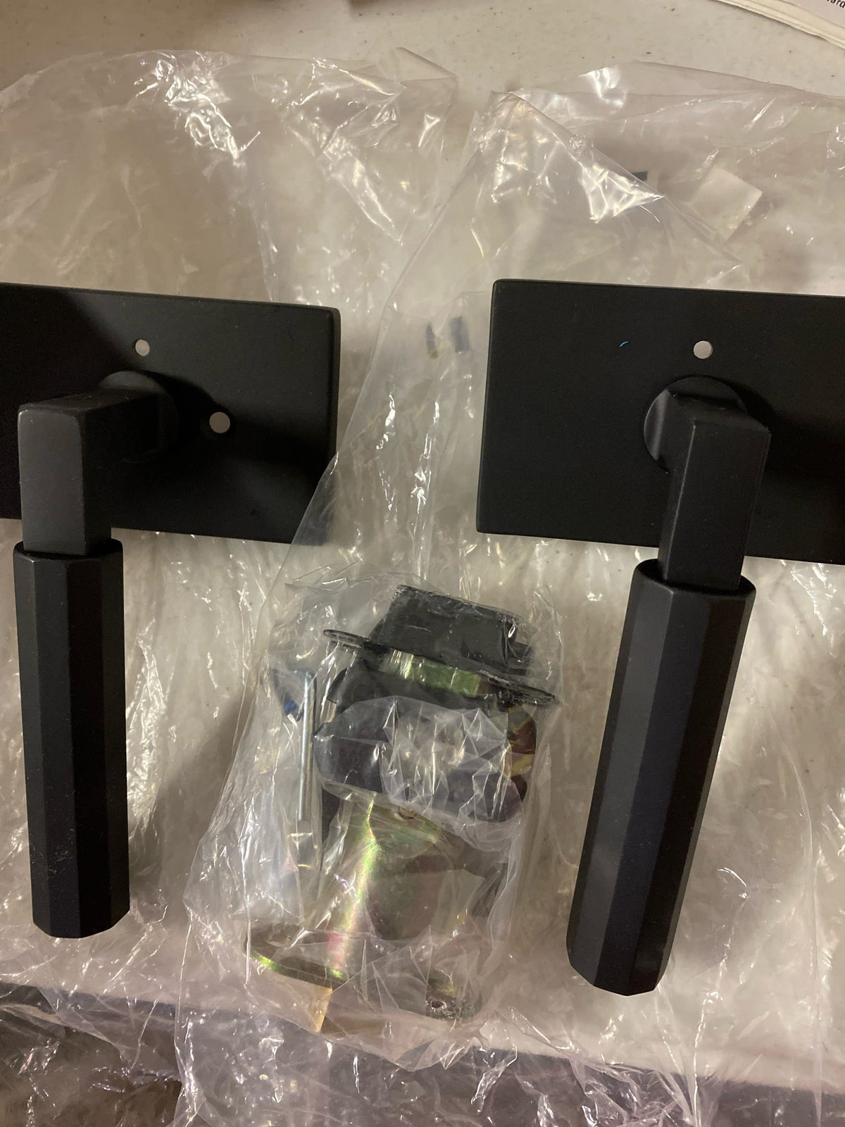 Emtek 520FAUS19 Faceted Privacy Door Lever Set from the SELECT Brass Collection - Flat Black