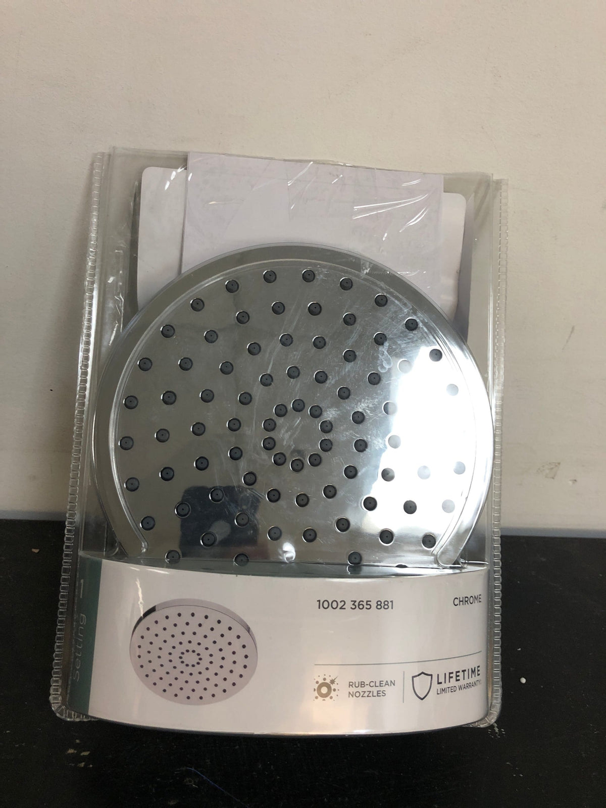 Glacier bay 3073-141-WS1 1-Spray Pattern 8 in. Single Wall Mount Fixed Rain Shower Head in Chrome