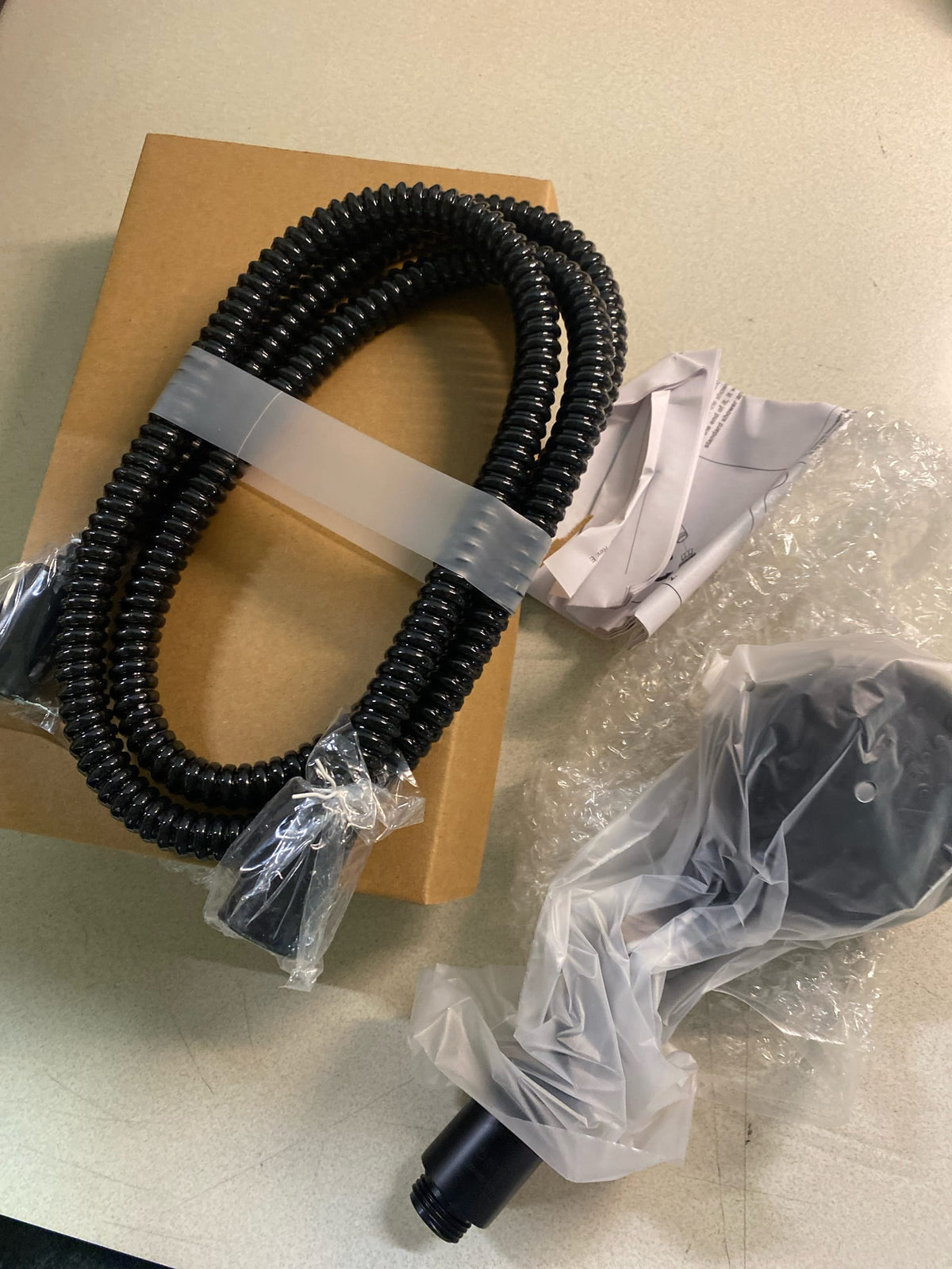 Delta 75413BL Universal Showering Components 1.75 GPM Multi Function Hand Shower - Includes Hose and Shower Arm Mount - Matte Black