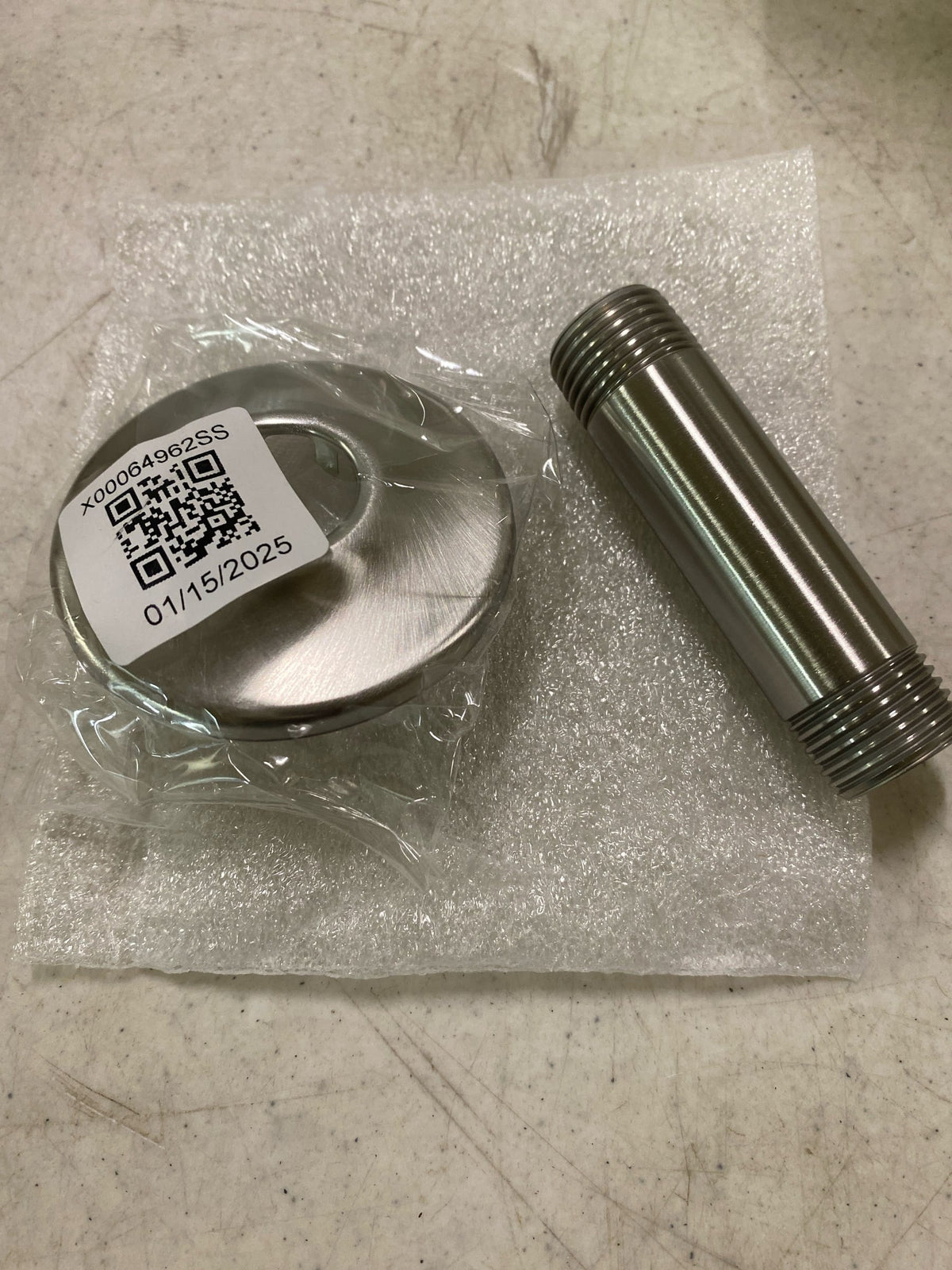 Delta U4996-SS 3" Ceiling Mounted Shower Arm and Shower Arm Flange - Brilliance Stainless