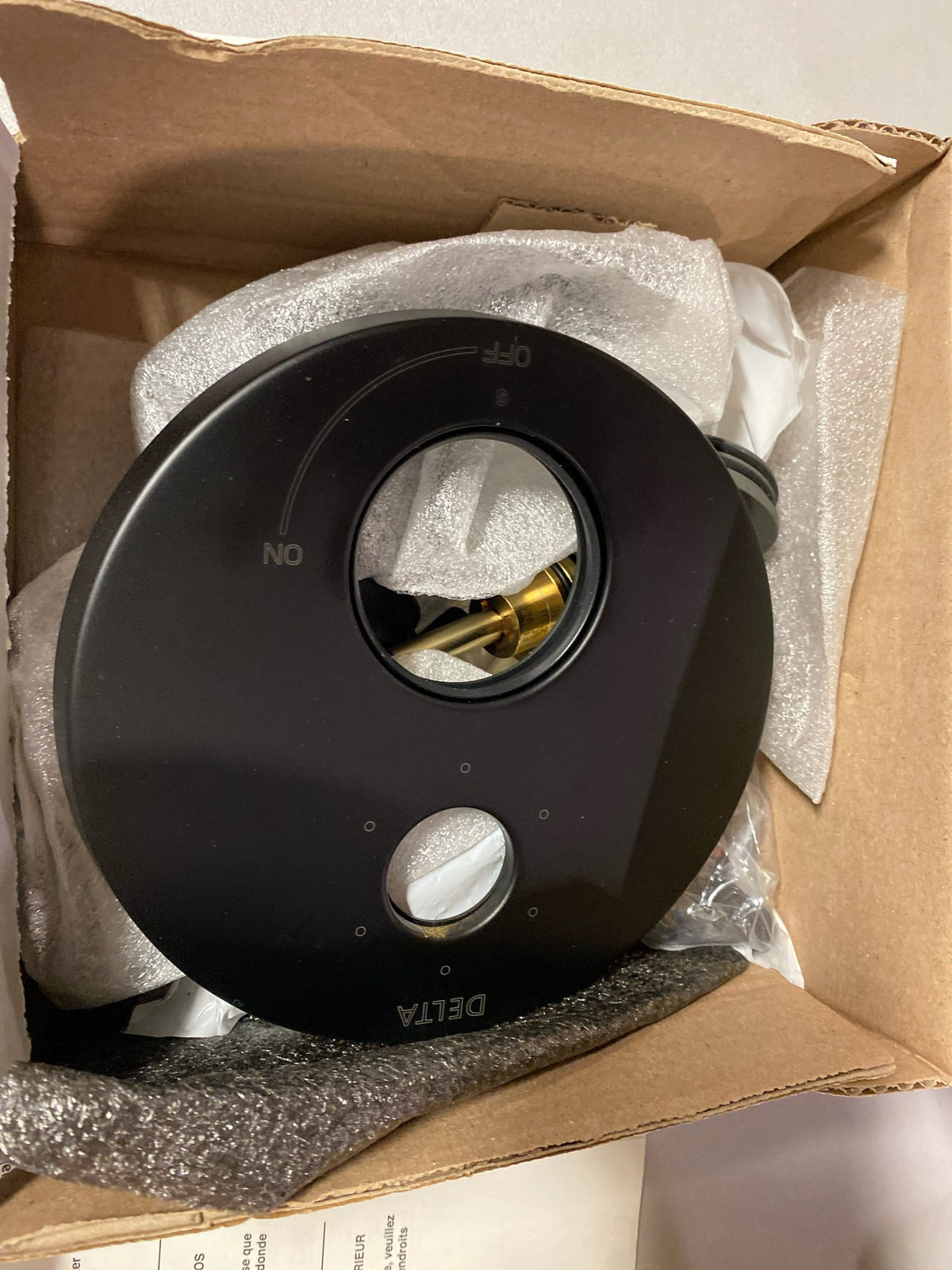 Delta T27T959-BL Trinsic 17T Series Thermostatic Valve Trim with Integrated Volume Control and 6 Function Diverter for Three Shower Applications - Less Rough-In - Matte Black
