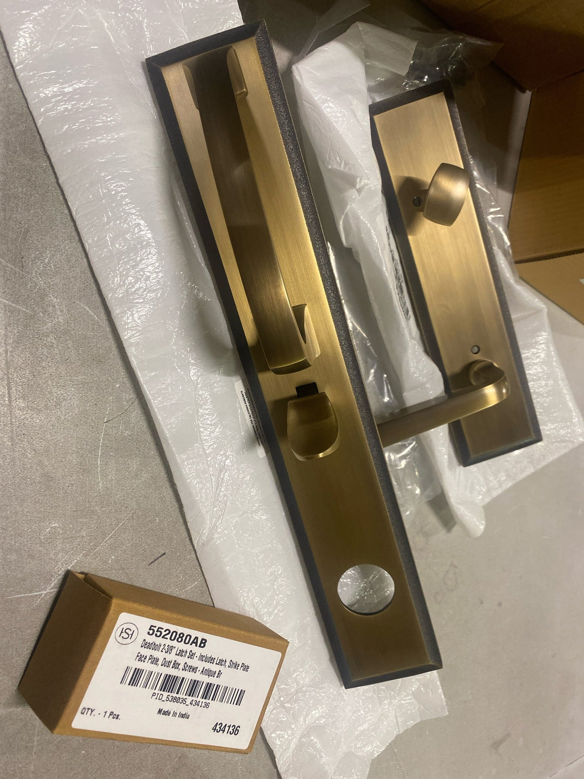 Signature Hardware 479101 Aurick Right Handed Solid Brass Keyed Entry Door Lever Set with 2-3/8" Backset - Antique Brass