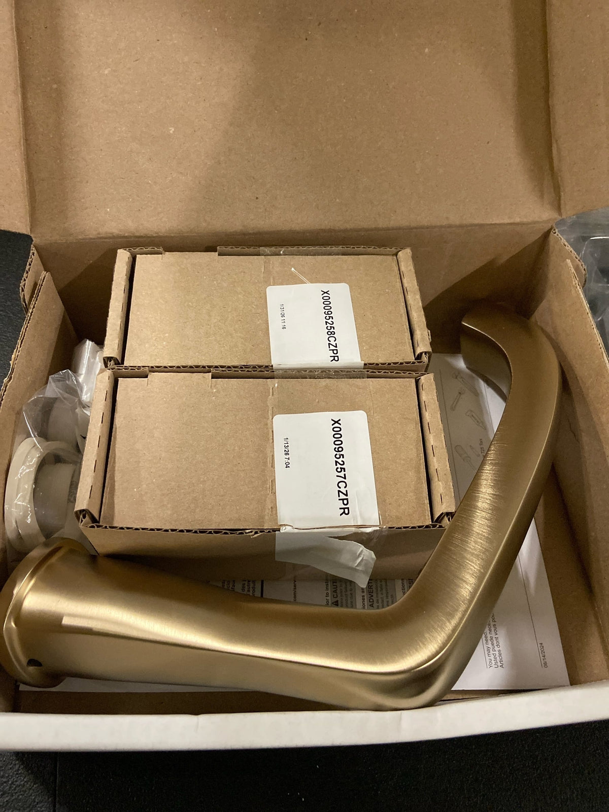 Delta T2776-CZ-PR Stryke Deck Mounted Roman Tub Filler with Lever Handles - Lumicoat Champagne Bronze