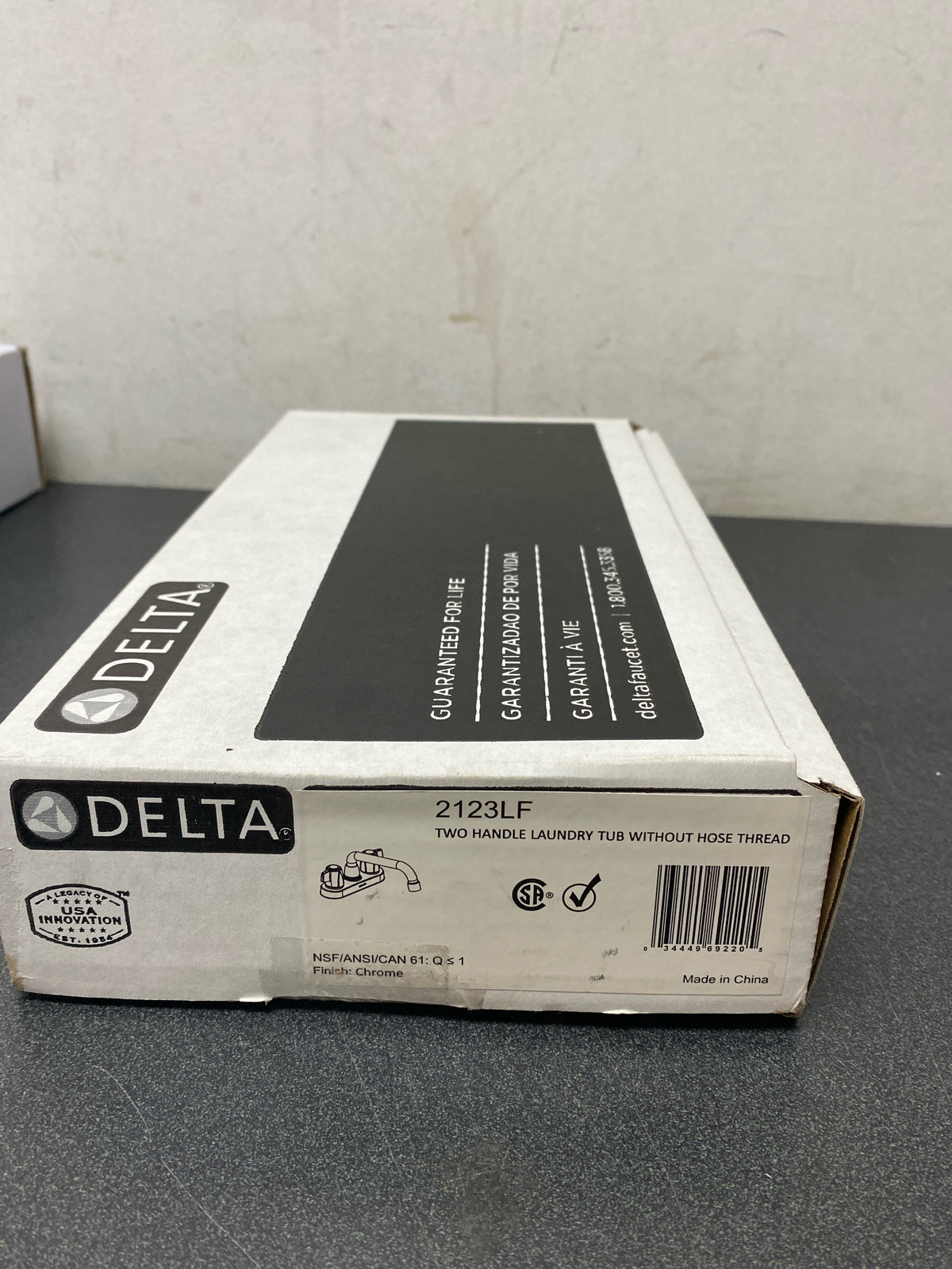 Delta 2123LF Classic Lavatory Faucet with Two Blade Handles, Chrome