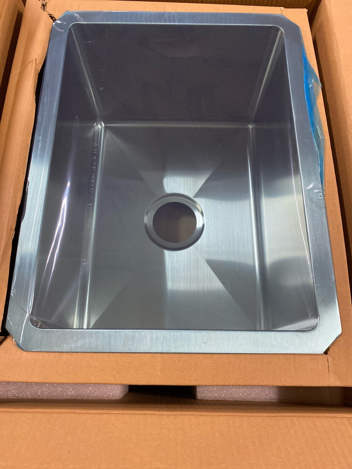 PROFLO PFUC306A Plomosa 20" Undermount Single Basin Stainless Steel Kitchen Sink - Stainless Steel