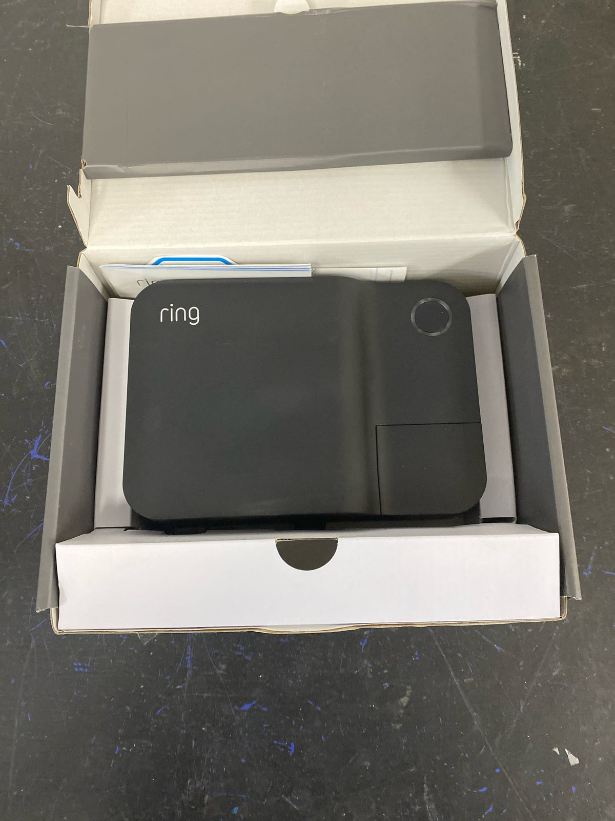 Ring Smart Lighting - Low Voltage Lighting Transformer (12-15V, 200W), black (Ring Bridge required)