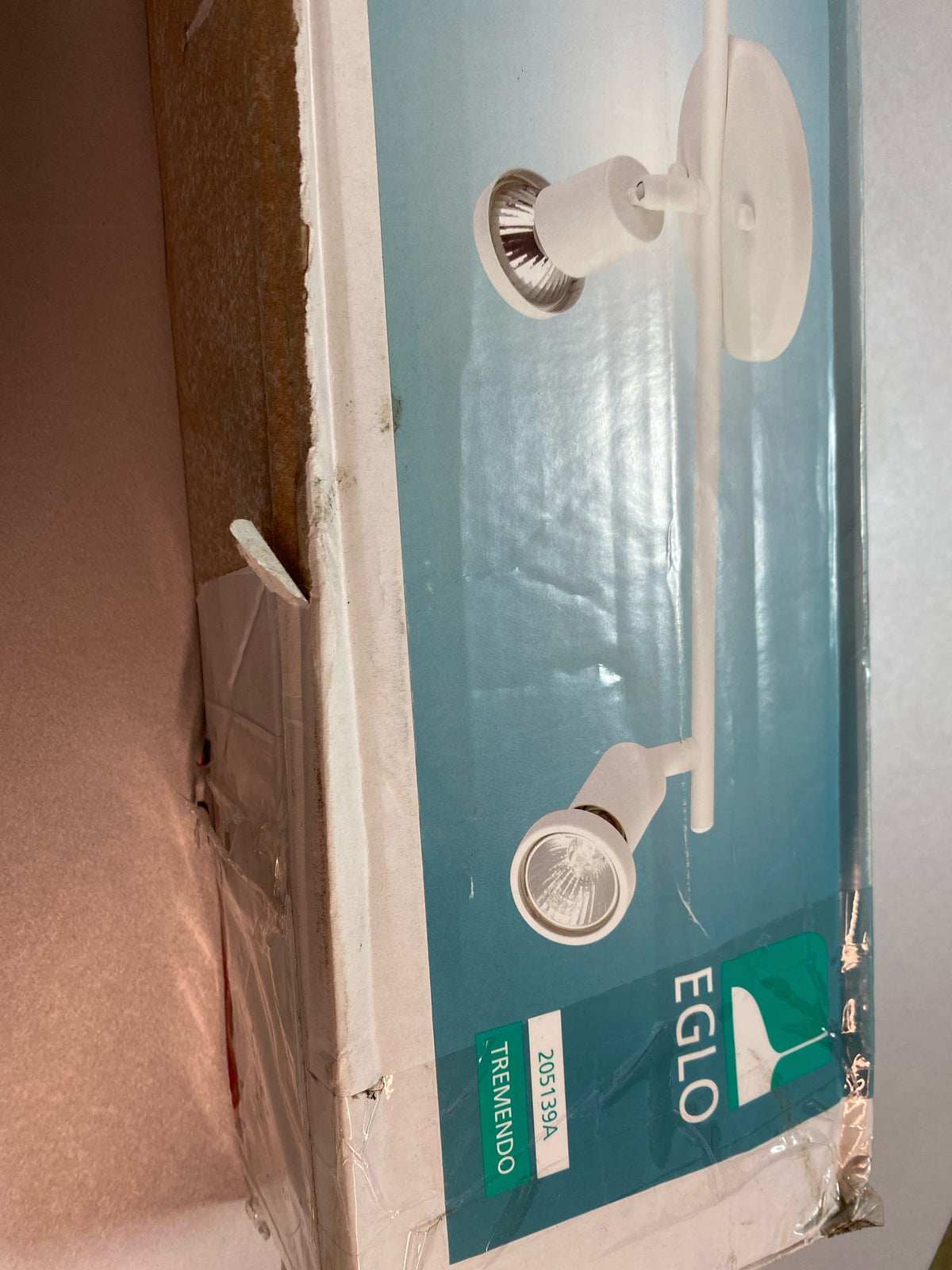 Eglo 205139A Tremendo 3 Light 18" Fixed Rail - White