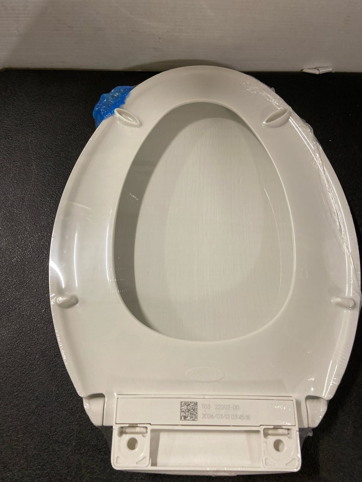 Kohler K-24495-A-0 Border Elongated Closed-Front Toilet Seat with Soft Close and Quick Release - White