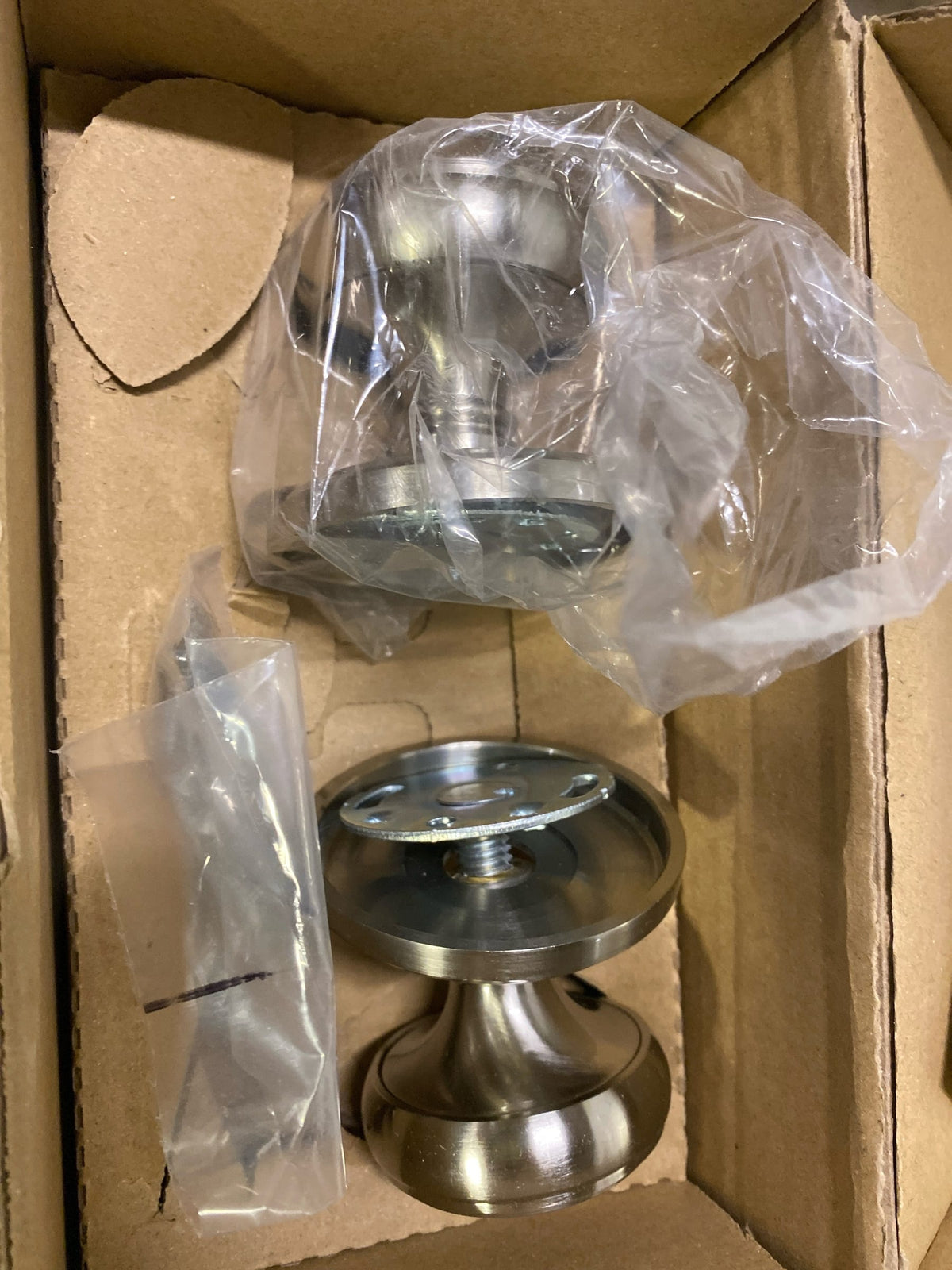 Emtek 8050NWUS15 Norwich Non-Turning Two-Sided Dummy Door Knob Set with Regular Rose from the Brass Classic Collection - Satin Nickel