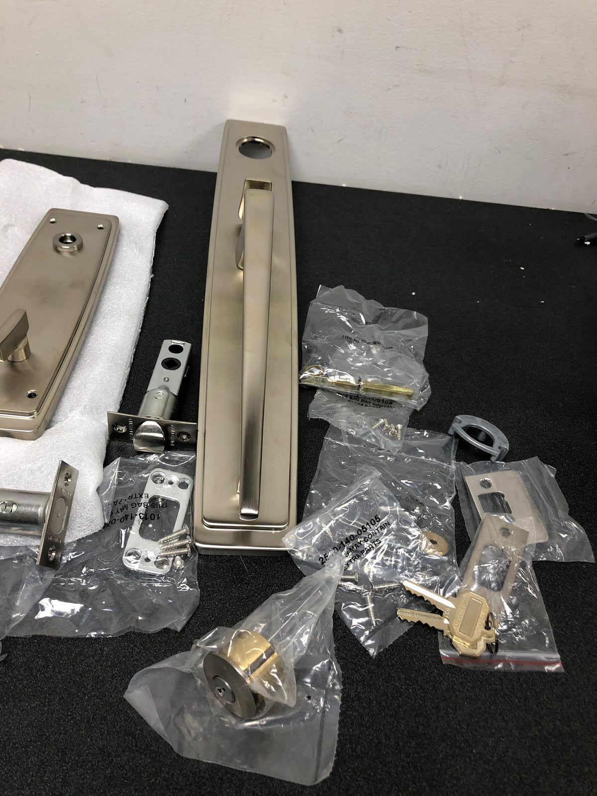 Baldwin 85397056LENT Palm Springs Left Handed Single Cylinder Keyed Entry Full Plate Handleset with L024 Interior Lever from the Estate Collection - Satin Nickel