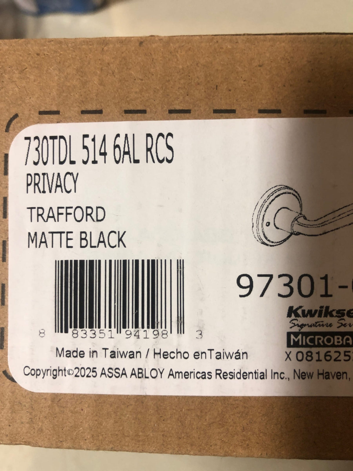 Kwikset 730TDL-514 Trafford Privacy Door Lever Set with Round Rose - Matte Black