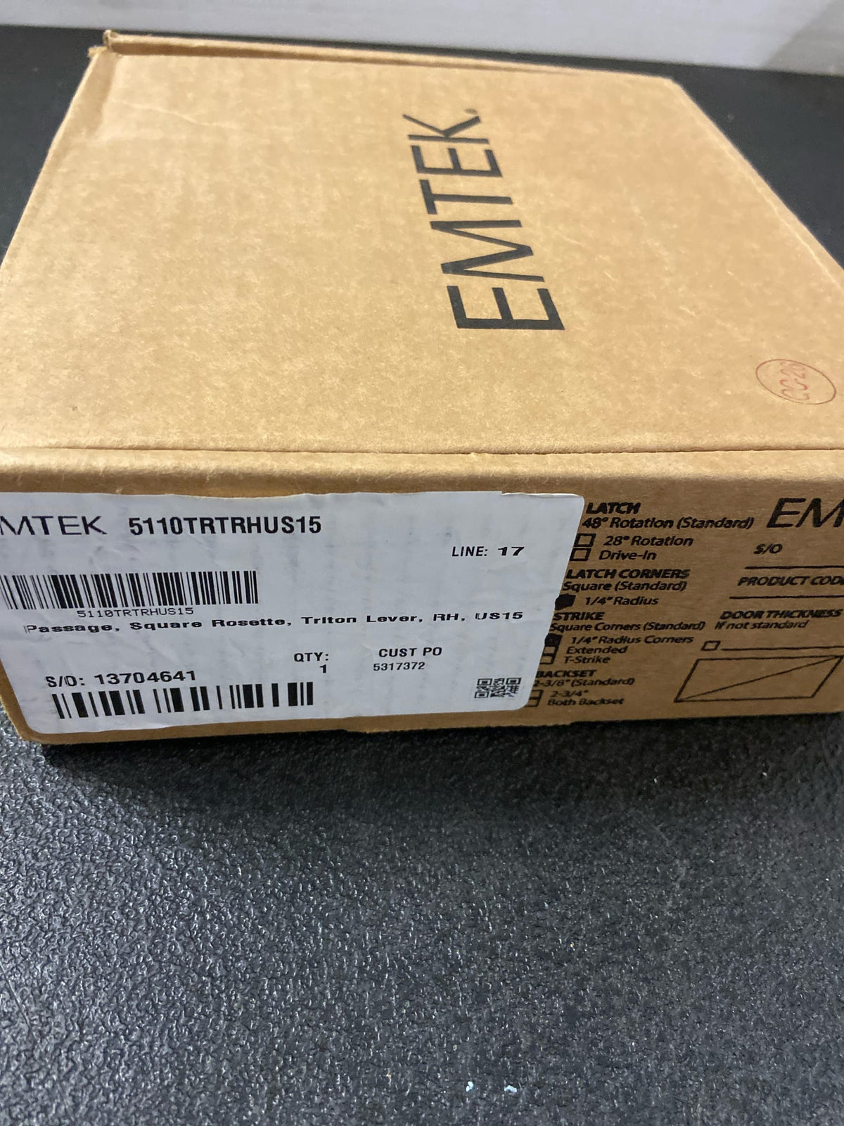 EMTEK Square Rosette Passage Set with Matching Finish Triton Lever - Choice of Left/Right Handing and 6 Finishes - 5110TRTRHUS15 - Right Handed (RH) - Satin Nickel (US15)
